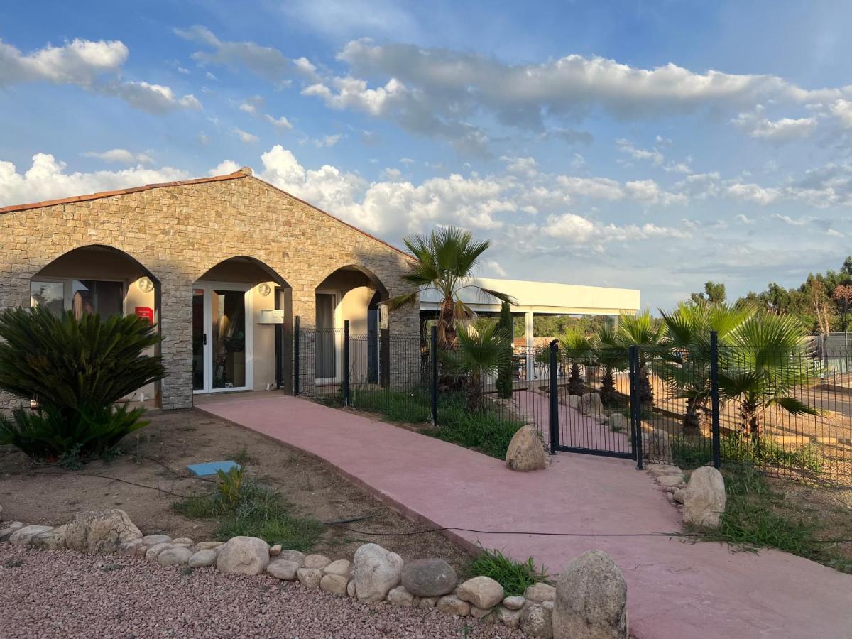 Residence Hoteliere Les Hameaux De Saint Cyprien Appartement 2 Chambres Lecci Exterior foto