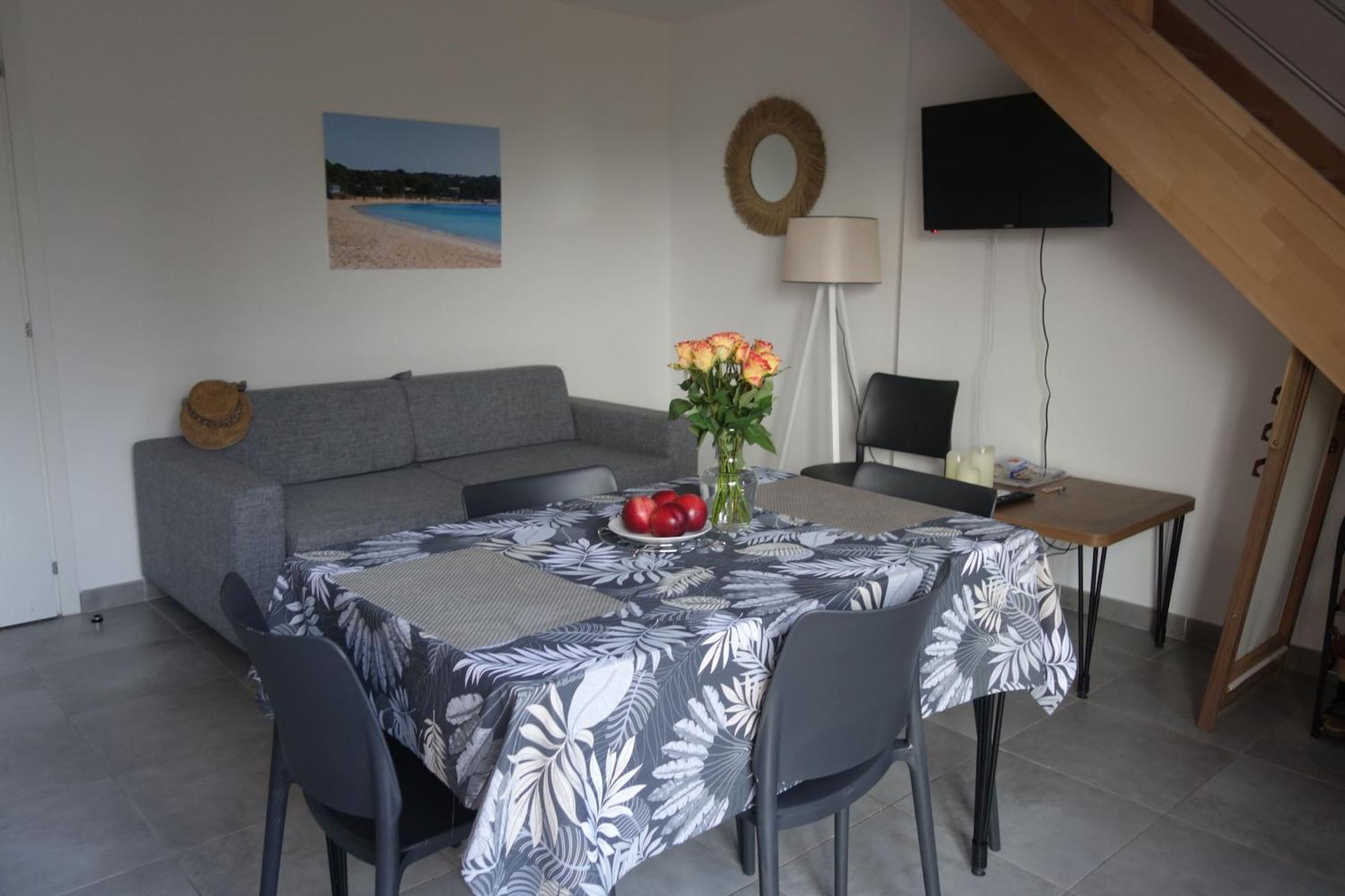 Residence Hoteliere Les Hameaux De Saint Cyprien Appartement 2 Chambres Lecci Exterior foto