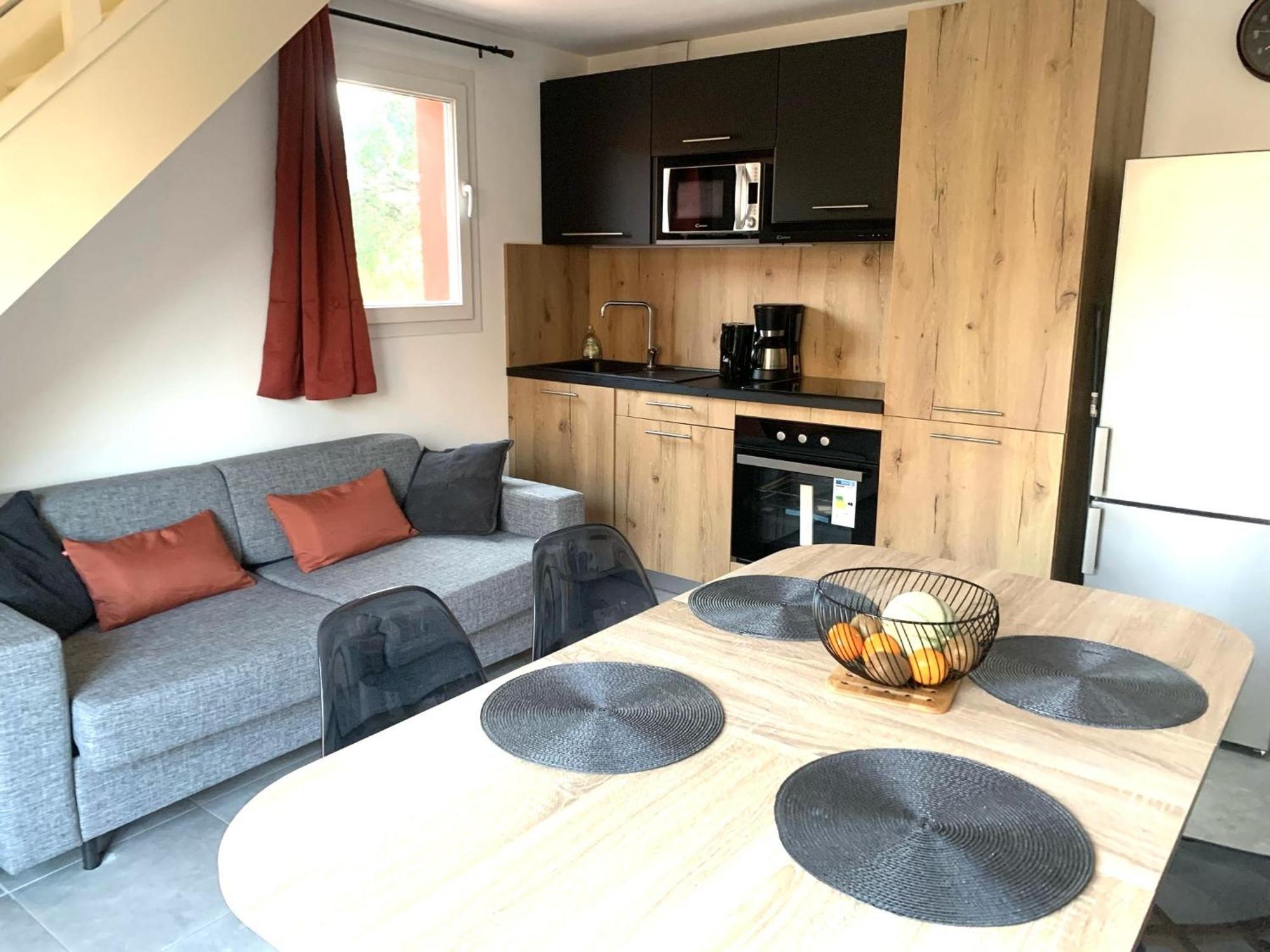 Residence Hoteliere Les Hameaux De Saint Cyprien Appartement 2 Chambres Lecci Exterior foto